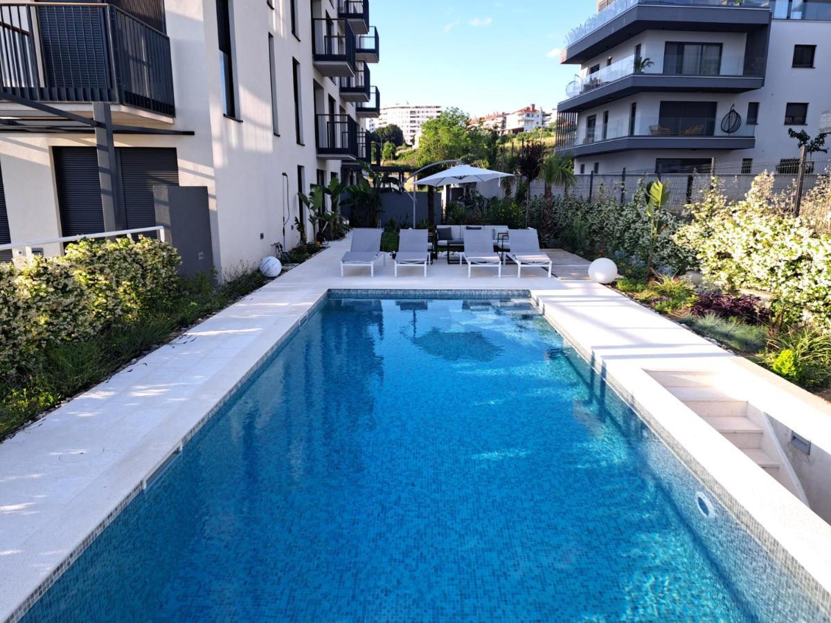 Apartment With Private Pool Сплит Экстерьер фото